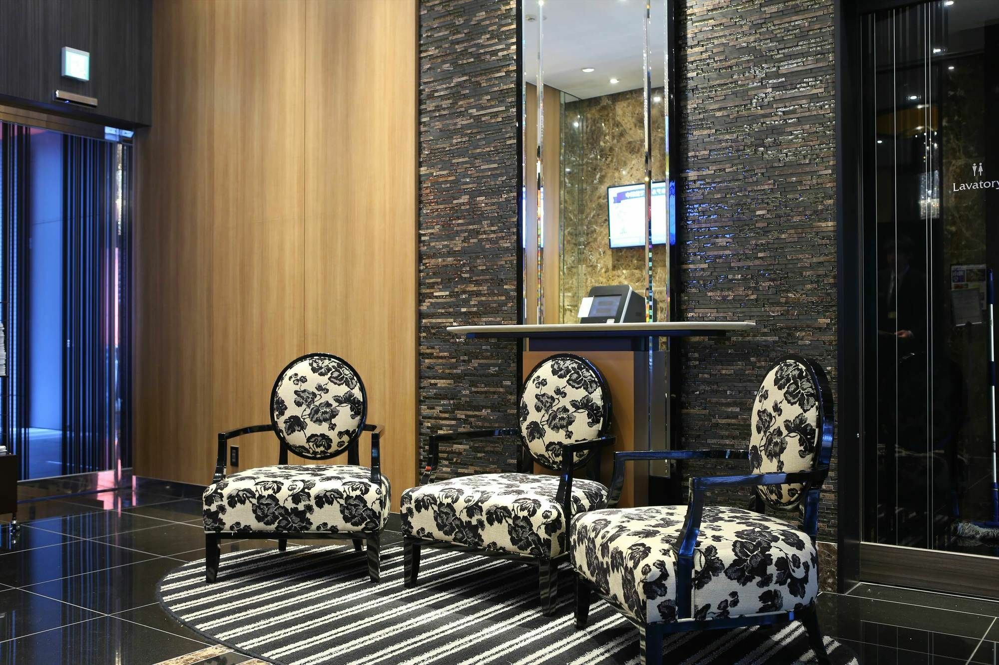 Apa Hotel Ueno Ekikita Tokio Buitenkant foto